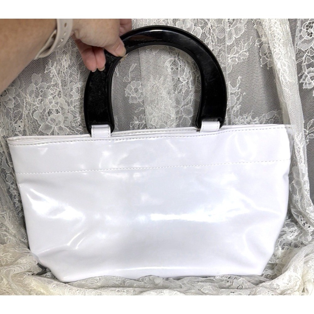 Neiman Marcus White Handbag With Plastic Curved Handles VTG 12"W x 8"T(A3142)